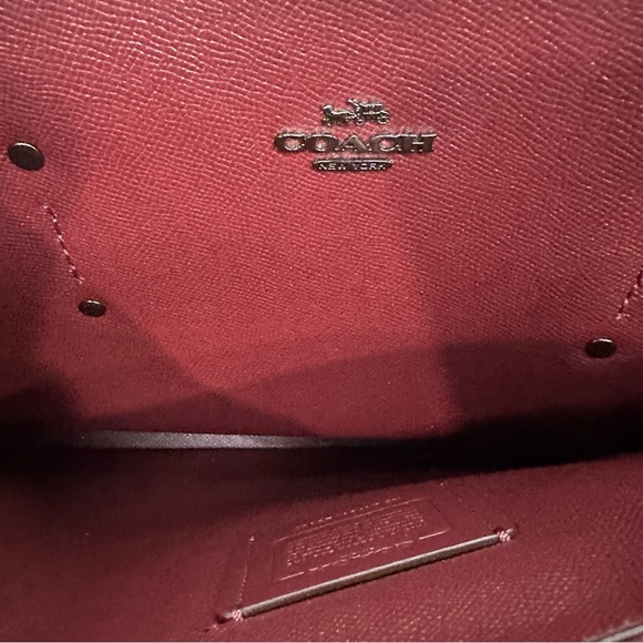 Coach Red Charlie Carryall With Metallic Logo pebble leather - Picture 10 of 13